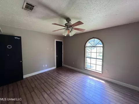 Bedroom - 4918 Forest Hill Rd, Byram, MS 39272 photo 4 of 4