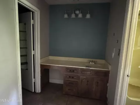 Other - 4918 Forest Hill Rd, Byram, MS 39272 photo 5 of 13