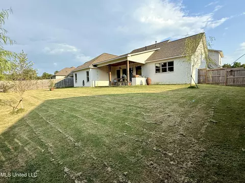 Exterior - 114 Biltmore Cv, Flowood, MS 39232 photo 10 of 10