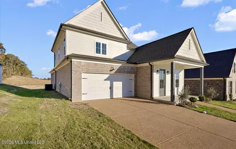 Exterior - 970 Coahoma Ct, Nesbit, MS 38651 photo 1 of 5