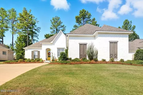 160 Hampton Rdg, Madison, MS 39110