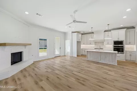 Living - 503 Harper Cv, Flowood, MS 39232 photo 1 of 4
