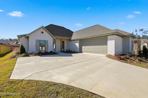 503 Harper Cv, Flowood, MS 39232