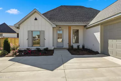 Exterior - 503 Harper Cv, Flowood, MS 39232 photo 2 of 10