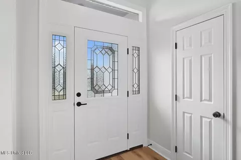 Entry Way - 231 Greensview Dr, Brandon, MS 39047 photo 1 of 1