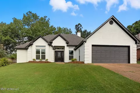 231 Greensview Dr, Brandon, MS 39047