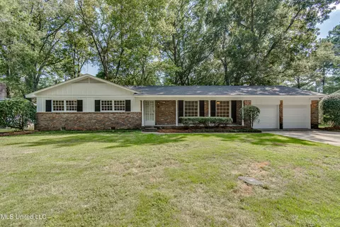 651 Newland St, Jackson, MS 39211 photo 2