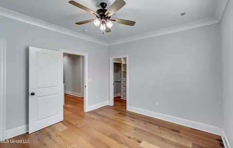 Bedroom - 211 Lost Oak Ln, Brandon, MS 39047 photo 14 of 15