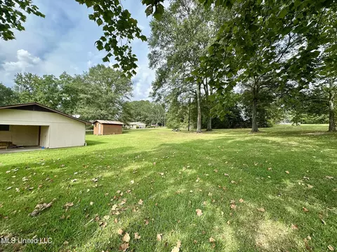 Exterior - 1317 NW Frances Ave, Magee, MS 39111 photo 4 of 5
