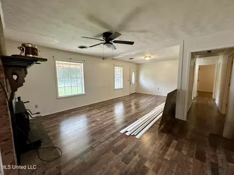 Living - 1317 NW Frances Ave, Magee, MS 39111 photo 5 of 5