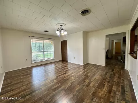 Living - 1317 NW Frances Ave, Magee, MS 39111 photo 1 of 5