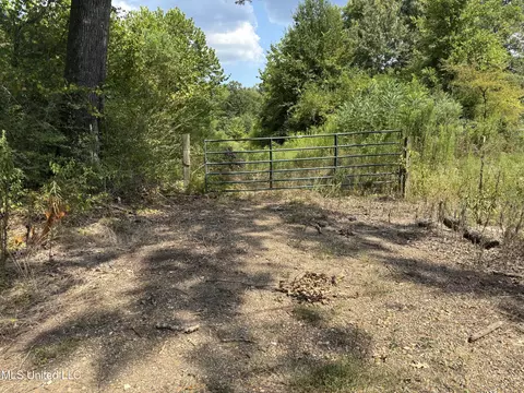 W County Line Road, Jackson, MS 39213