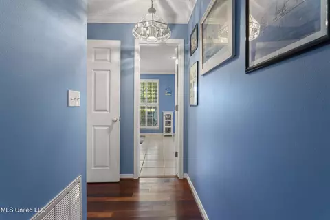 Entry Way - 147 Blue Springs Rd, Lucedale, MS 39452 photo 4 of 10