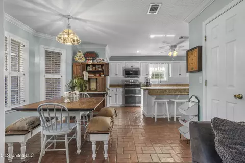 Dining - 147 Blue Springs Rd, Lucedale, MS 39452 photo 1 of 6