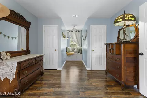 Entry Way - 147 Blue Springs Rd, Lucedale, MS 39452 photo 9 of 10