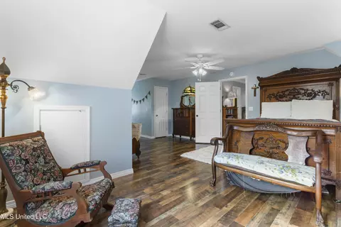 Bedroom - 147 Blue Springs Rd, Lucedale, MS 39452 photo 4 of 6