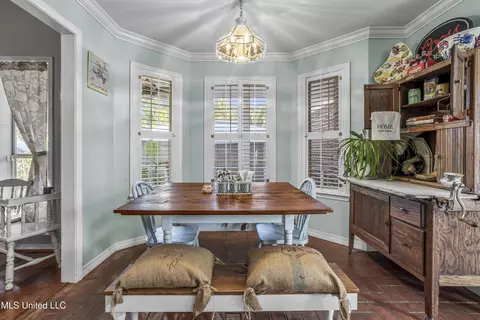 Dining - 147 Blue Springs Rd, Lucedale, MS 39452 photo 2 of 6