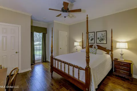 Bedroom - 6 Heritage Ct, Jackson, MS 39211 photo 6 of 9