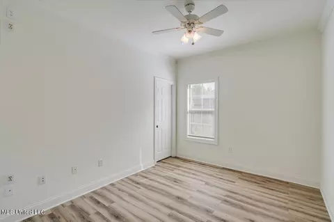 Bedroom - 409 Sand Stone Pl, Brandon, MS 39042 photo 2 of 2