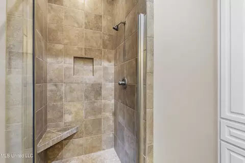 Bath - 5550 Springridge Rd, Raymond, MS 39154 photo 10 of 13