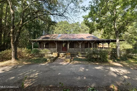 64 Moses Ln, Petal, MS 39465