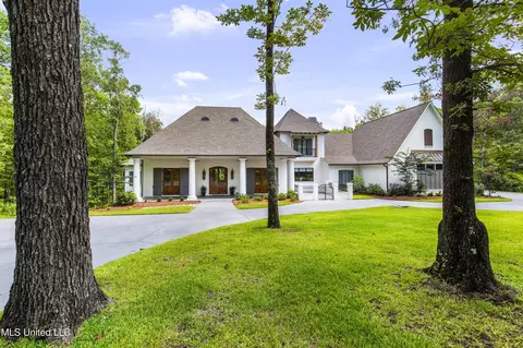 Exterior - 409 Cedarmont Dr, Madison, MS 39110 photo 2 of 26