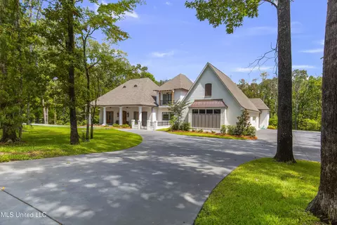 Exterior - 409 Cedarmont Dr, Madison, MS 39110 photo 4 of 26