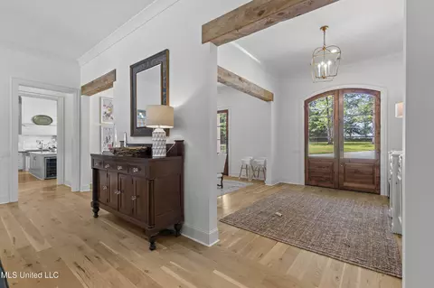 Entry Way - 409 Cedarmont Dr, Madison, MS 39110 photo 1 of 9