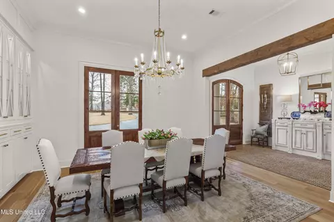 Dining - 409 Cedarmont Dr, Madison, MS 39110 photo 10 of 13