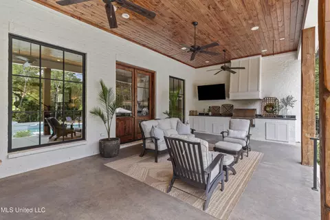 Exterior - 409 Cedarmont Dr, Madison, MS 39110 photo 14 of 26