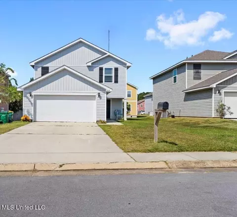 2125 Magazine St, Ocean Springs, MS 39564