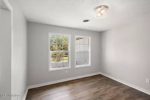 Other - 1428 Chestnut Ln, Jackson, MS 39212 photo 2 of 8