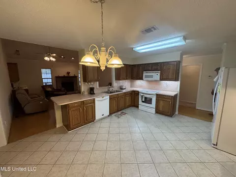 78102 Hilo Way, Diamondhead, MS 39525 photo 9