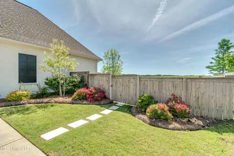 Exterior - 224 Reunion Dr, Madison, MS 39110 photo 17 of 19
