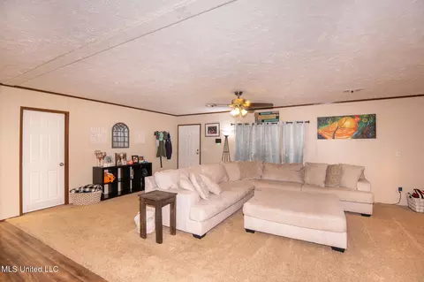 155 Porter Ln, Florence, MS 39073 photo 14