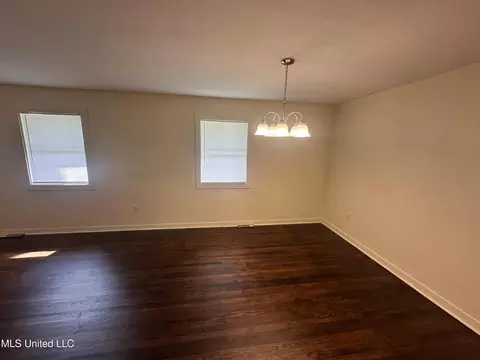 3007 Oak Forest Dr, Jackson, MS 39212 photo 6