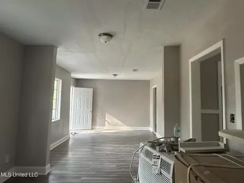 Living - 2416 Paden St, Jackson, MS 39204 photo 3 of 3