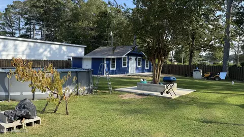 Exterior - 108 Azalea Dr, Forest, MS 39074 photo 4 of 5