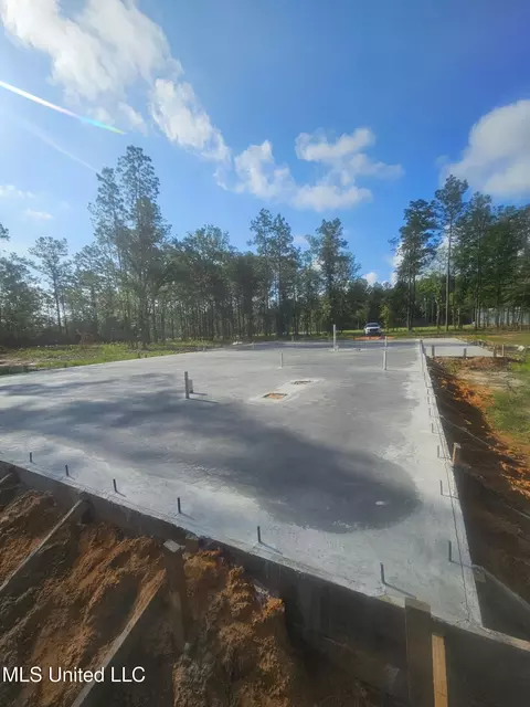 18517 Goff Farm Rd, Moss Point, MS 39562 photo 5