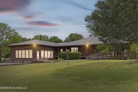 3876 Bett-thyatira Rd, Coldwater, MS 38618