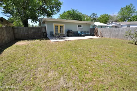 Exterior - 129 Ocean Wave Ave, Long Beach, MS 39560 photo 4 of 4