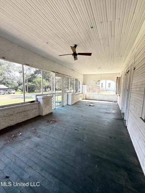 Exterior - 104 S First St, Osyka, MS 39657 photo 2 of 7