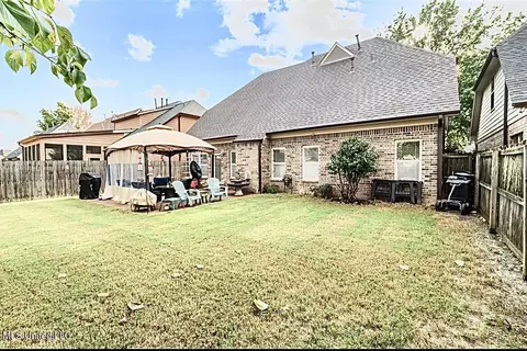 Exterior - 6459 Cheyenne Dr, Olive Branch, MS 38654 photo 5 of 5