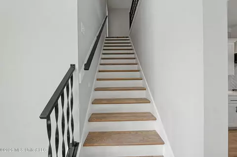 Entry Way - 4644 Taylor Trl, Hernando, MS 38632 photo 3 of 3