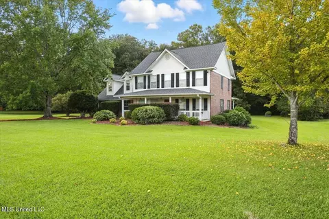 130 Pinehaven Pl, Clinton, MS 39056 photo 2
