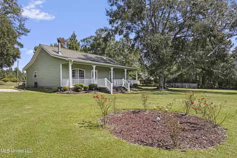 16081 Bill Bond Rd, Saucier, MS 39574 photo 4