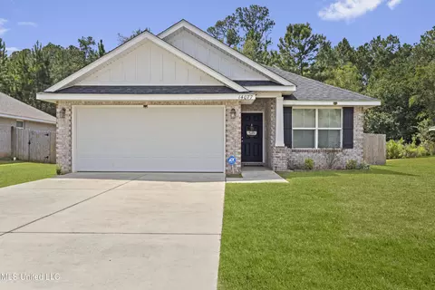 14077 Fox Hill Dr, Gulfport, MS 39503