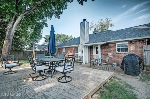 Exterior - 103 Sweet Bay, Flowood, MS 39232 photo 5 of 7
