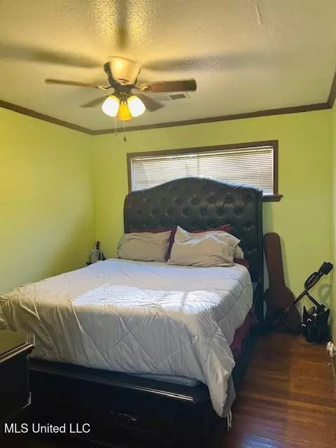 Bedroom - 3122 Shirley Dr, Jackson, MS 39212 photo 1 of 2