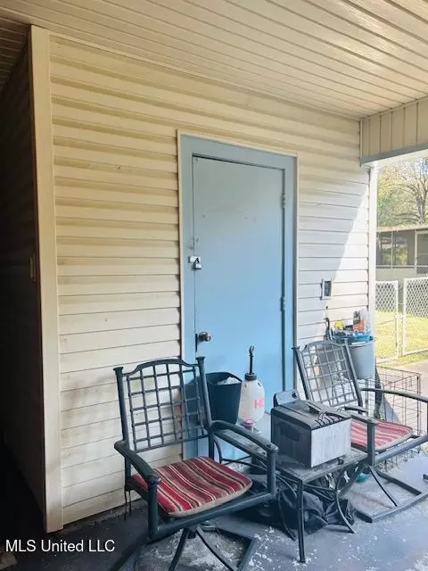 Exterior - 3122 Shirley Dr, Jackson, MS 39212 photo 1 of 1
